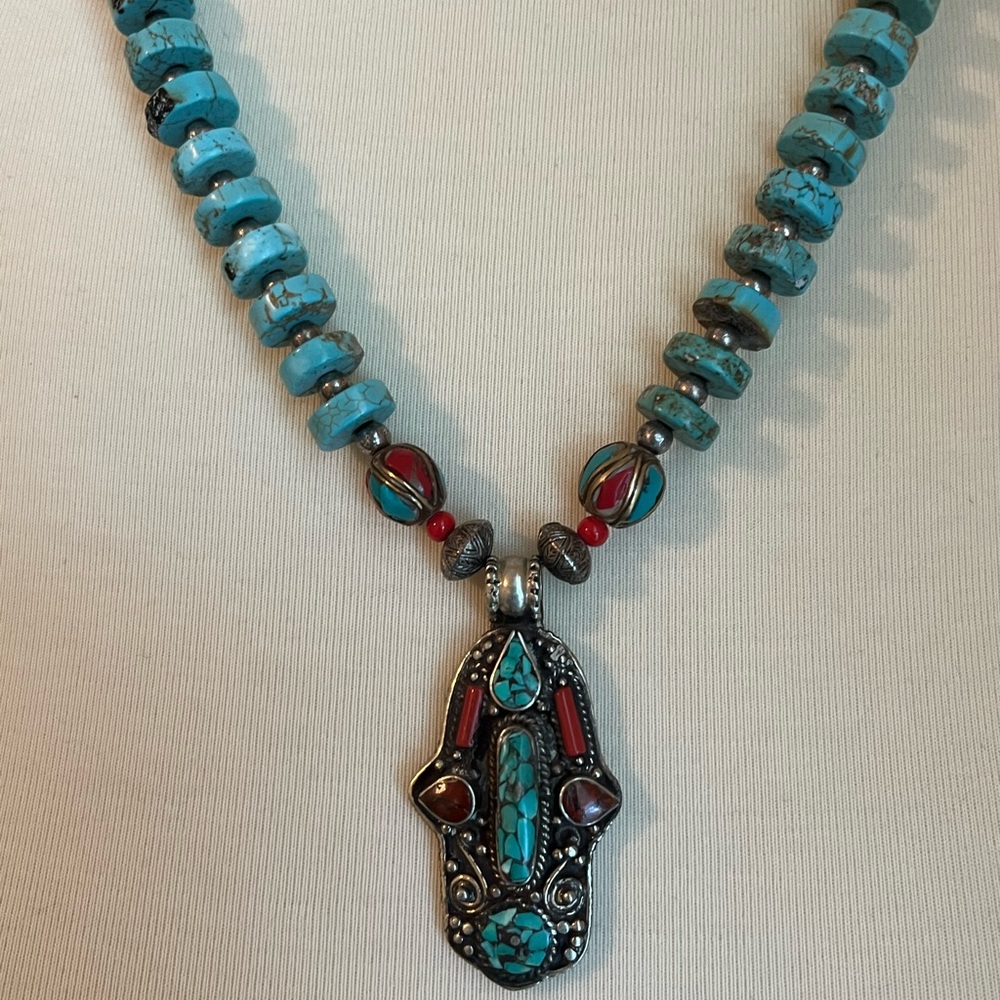 Beautiful jade necklace bought in Qatar -  unique piece